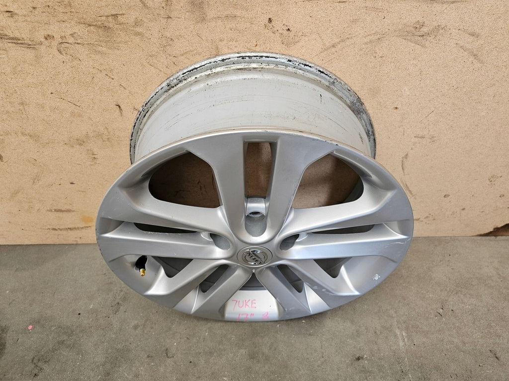 1x Alufelge 17 Zoll 7.0" 5x114.3 Nissan Juke F15 Rim Wheel