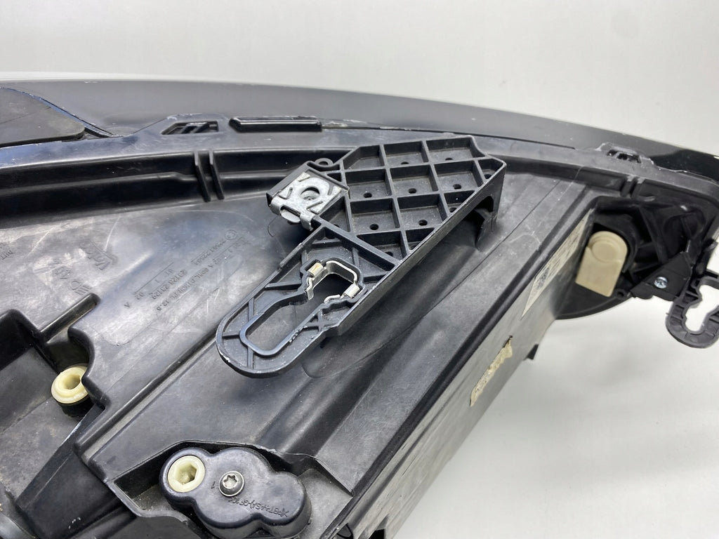 Frontscheinwerfer Seat Leon 5FB941005D Full LED Ein Stück (Rechts oder Links)