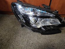 Laden Sie das Bild in den Galerie-Viewer, Frontscheinwerfer Opel Mokka Xenon Rechts Scheinwerfer Headlight