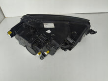 Laden Sie das Bild in den Galerie-Viewer, Frontscheinwerfer Skoda Karoq 57B941015D Full LED Links Scheinwerfer Headlight SCH7362916387hk