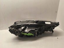 Laden Sie das Bild in den Galerie-Viewer, Frontscheinwerfer BMW IX 5A3CE93 Links Scheinwerfer Headlight SCH7788981221yr