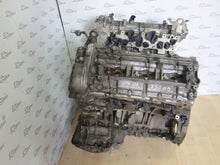 Load image into Gallery viewer, Motor Mercedes-Benz Vito W639 642890 3.0 CDI 224PS 165kW 188TKm Unkomplett