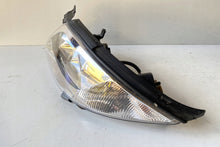Laden Sie das Bild in den Galerie-Viewer, Frontscheinwerfer Ford WR2A13006 Links Scheinwerfer Headlight