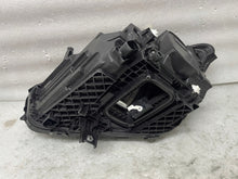 Laden Sie das Bild in den Galerie-Viewer, Frontscheinwerfer Mercedes-Benz W247 A2479061004 LED Rechts Headlight SCH3962822466al