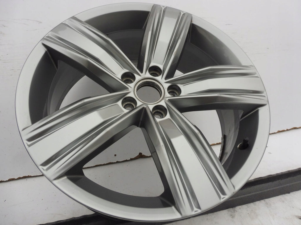 1x Alufelge 19 Zoll 7.0" 5x112 43ET 5NA601025Q VW Tiguan Rim Wheel FEL9312005201rt
