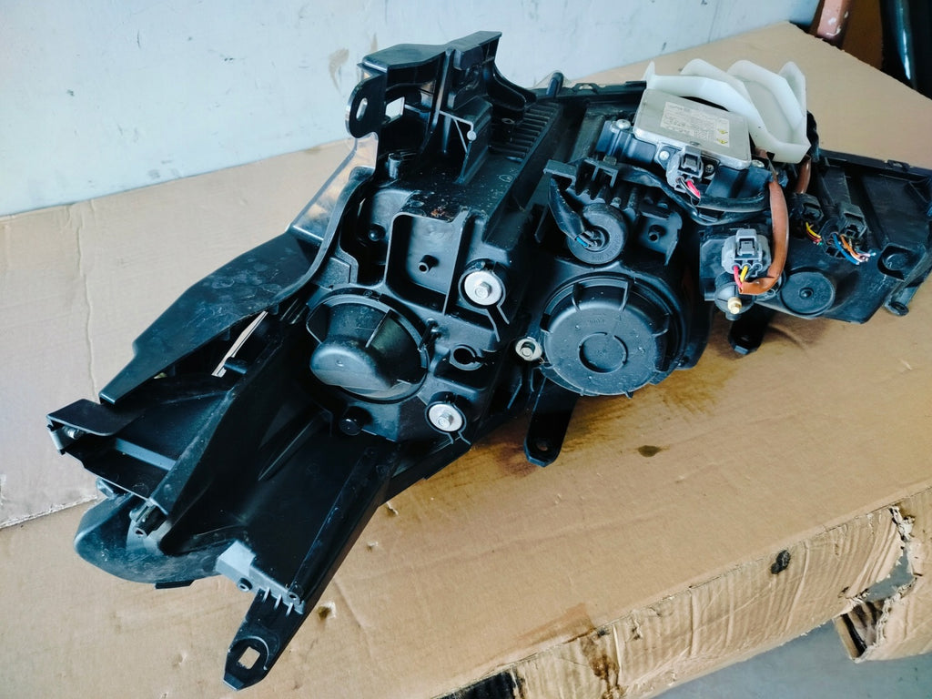 Frontscheinwerfer Peugeot 4007 Xenon Rechts Scheinwerfer Headlight SCH9660475010dx