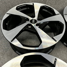 Laden Sie das Bild in den Galerie-Viewer, 4x Alufelge 18 Zoll 7.5" 5x112 51ET Glanz Schwarz 8V0601025DB Audi A3 Rim Wheel FEL1819004361ay