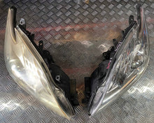 Load image into Gallery viewer, Frontscheinwerfer Toyota Prius XW30XW30 Ein Stück (Rechts oder Links) Headlight SCH4583373977az