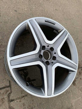 Load image into Gallery viewer, 1x Alufelge 19 Zoll 8.0" 5x112 A1564010600 Mercedes-Benz Gla Amg Rim Wheel FEL3926510857xv