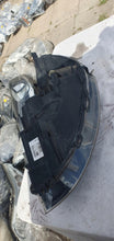 Laden Sie das Bild in den Galerie-Viewer, Frontscheinwerfer Renault Clio IV 260105603R Links Scheinwerfer Headlight SCH7900773055bu