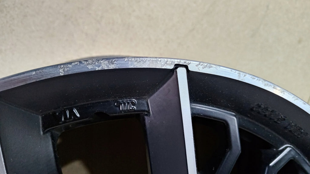 1x Alufelge 17 Zoll 7.5" 5x114.3 40ET 75740514 Toyota Rim Wheel