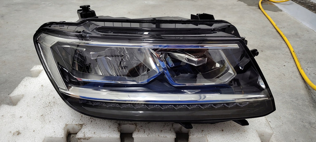 Frontscheinwerfer VW Tiguan 5NB941036B LED Rechts Scheinwerfer Headlight