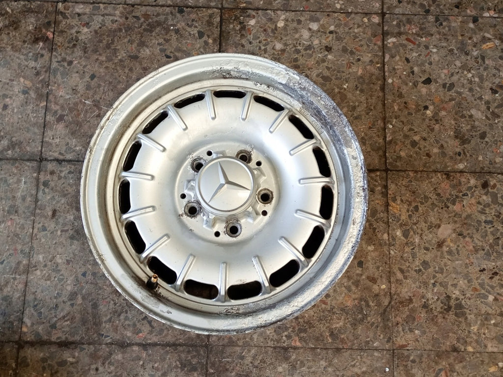 1x Alufelge 14 Zoll 6.0" 5x112 KBA40510 Mercedes-Benz W116 Rim Wheel FEL9680216900bs
