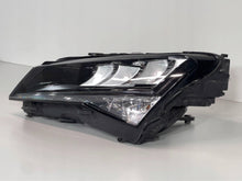 Laden Sie das Bild in den Galerie-Viewer, Frontscheinwerfer Skoda Superb 11501010000 Links Scheinwerfer Headlight SCH7840096238pr