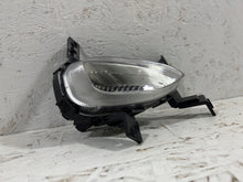 Load image into Gallery viewer, Frontscheinwerfer Hyundai I20 92207-C8700 Links Scheinwerfer Headlight
