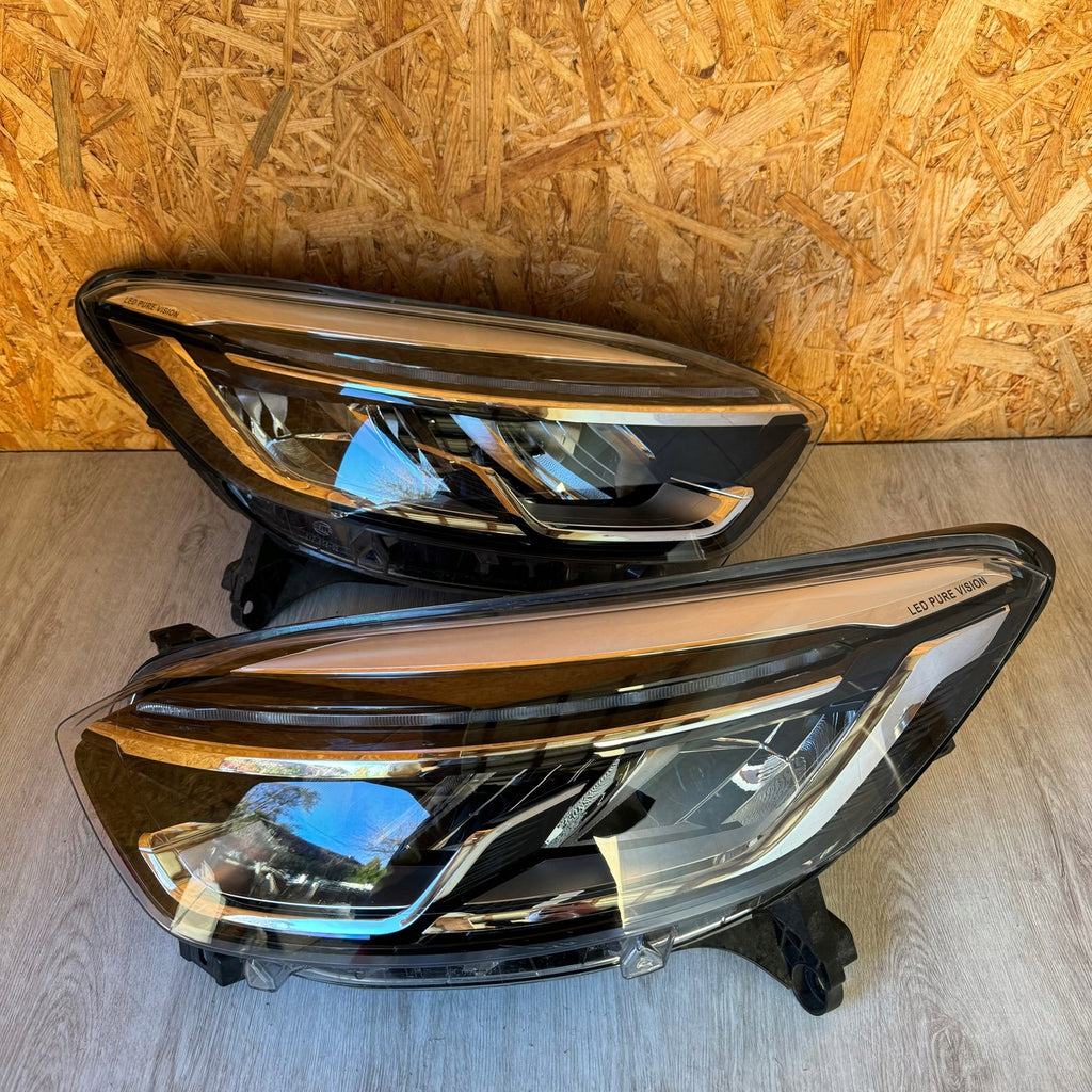 Frontscheinwerfer Opel Captur 260101671R 260609454R LED Rechts oder Links