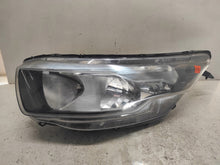 Laden Sie das Bild in den Galerie-Viewer, Frontscheinwerfer Iveco Daily IV 5801473750 Links Scheinwerfer Headlight SCH9494773978mc