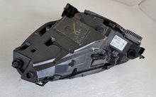 Laden Sie das Bild in den Galerie-Viewer, Frontscheinwerfer Tesla Model 3 1514953-00-C Rechts Scheinwerfer Headlight
