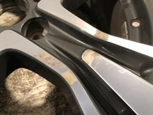 Load image into Gallery viewer, 1x Alufelge 17 Zoll 7.0" 5x114.3 39ET PZ49M-X0670-Z Toyota Rim Wheel FEL3512508290ta