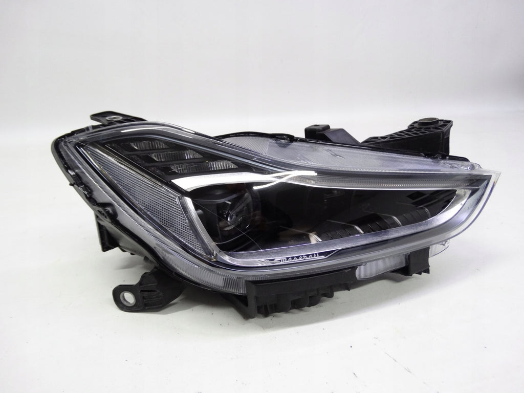 Frontscheinwerfer Maserati Ghibli M157 00670100984 LED Rechts Headlight SCH7890489865vx