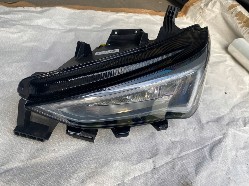 Frontscheinwerfer Cupra Born 10F941007H Full LED Links Scheinwerfer Headlight