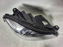Laden Sie das Bild in den Galerie-Viewer, Frontscheinwerfer Mercedes-Benz W204 A2048204439 Xenon Rechts Headlight SCH3368985444mt
