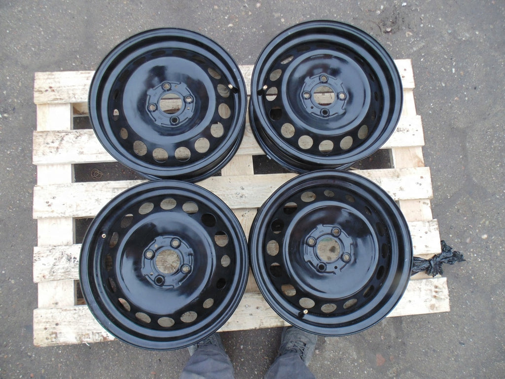 4x Alufelge 15 Zoll 5.5" 4x100 3019ET36 Renault Rim Wheel