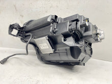 Laden Sie das Bild in den Galerie-Viewer, Frontscheinwerfer Skoda Karoq 57B941036 Rechts Scheinwerfer Headlight SCH6373746182tf