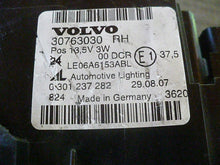 Load image into Gallery viewer, Frontscheinwerfer Volvo S40 V50 30763030 Xenon Rechts Scheinwerfer Headlight SCH6281620844pe