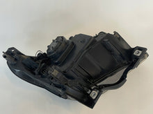 Laden Sie das Bild in den Galerie-Viewer, Frontscheinwerfer BMW E60 E61 158721-00 Links Scheinwerfer Headlight SCH6805669171if