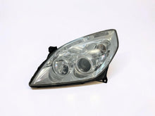 Laden Sie das Bild in den Galerie-Viewer, Frontscheinwerfer Opel Vectra C 89312279 Links Scheinwerfer Headlight SCH7917492277pr