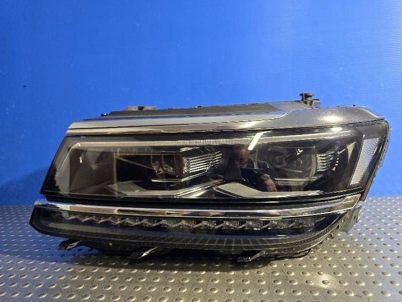 Frontscheinwerfer VW Tiguan 5NB941081A LED Links Scheinwerfer Headlight SCH7518386212bh
