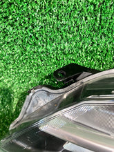 Load image into Gallery viewer, Frontscheinwerfer Toyota Yaris LED Links Scheinwerfer Headlight