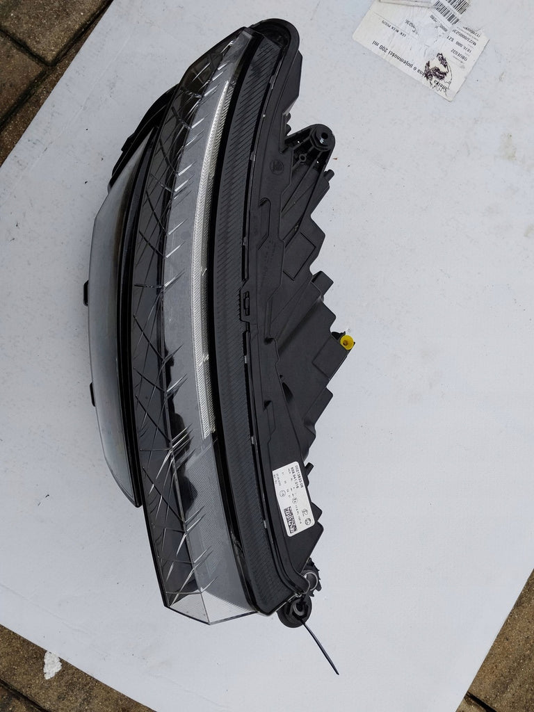 Frontscheinwerfer Skoda Kamiq 658941016 Rechts Scheinwerfer Headlight SCH7894108717li