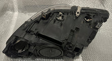 Laden Sie das Bild in den Galerie-Viewer, Frontscheinwerfer BMW F11 F10 A8727190806 1ZS010131-62 Xenon Rechts Headlight SCH6456004675zp