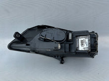 Load image into Gallery viewer, Frontscheinwerfer VW Passat 3C0941752K Xenon Rechts Scheinwerfer Headlight SCH8999688046jv