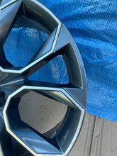 Laden Sie das Bild in den Galerie-Viewer, 1x Alufelge 19 Zoll 7.5&quot; 5x112 51ET 5E0601025CG Skoda Octavia Iii Rim Wheel