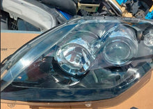 Laden Sie das Bild in den Galerie-Viewer, Frontscheinwerfer Renault Laguna III Coupe 260600041R Ein Satz Headlight SCH4664027309vm