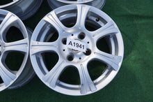 Laden Sie das Bild in den Galerie-Viewer, 4x Alufelge 15 Zoll 6.5" 4x114.3 42ET Glanz Silber KBA46757 Chevrolet I FEL4125700711sz