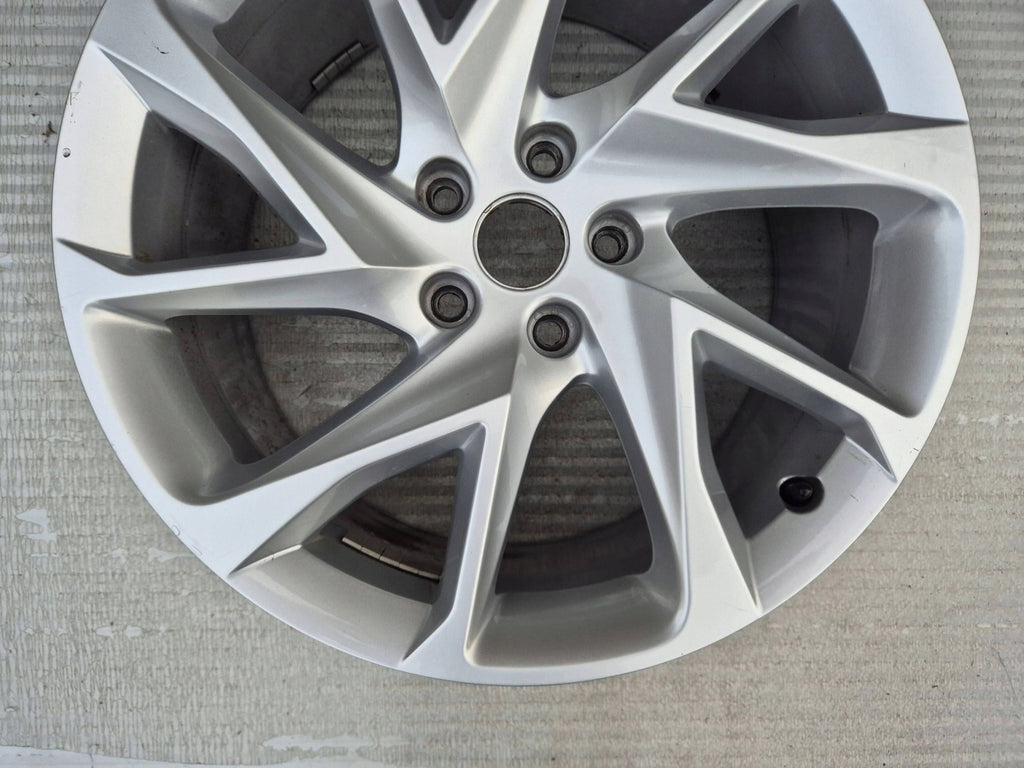 1x Alufelge 18 Zoll 8.0" 5x112 40ET Glanz Silber 5FF601025C Cupra Formentor FEL2335773409lj