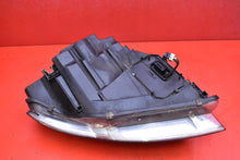 Load image into Gallery viewer, Frontscheinwerfer Audi A4 B7 1039350-1305236056 Links Scheinwerfer Headlight SCH9038734422lf