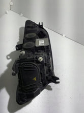 Laden Sie das Bild in den Galerie-Viewer, Frontscheinwerfer Audi A6 Links Scheinwerfer Headlight SCH6482588385pa