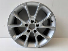 Load image into Gallery viewer, 1x Alufelge 18 Zoll 8.5" 5x120 47ET Glanz Silber 6796251 BMW 4 F36 Rim Wheel FEL9095948883nz