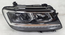 Laden Sie das Bild in den Galerie-Viewer, Frontscheinwerfer VW Tiguan 5NB941036D FULL LED Rechts Scheinwerfer Headlight