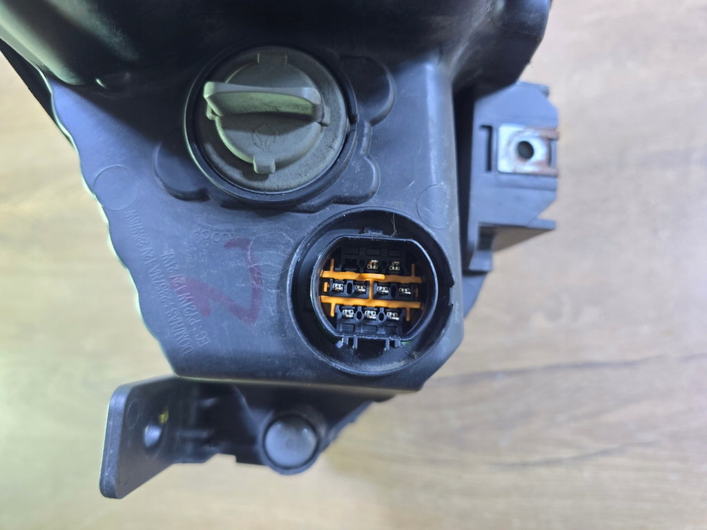 Frontscheinwerfer Hyundai Ix35 Rechts Scheinwerfer Headlight SCH9836623798ks