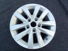 Laden Sie das Bild in den Galerie-Viewer, 1x Alufelge 16 Zoll 6.5" 5x120 51ET 7E0601025N VW Multivan Rim Wheel FEL9108143091cf