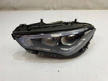 Laden Sie das Bild in den Galerie-Viewer, Frontscheinwerfer Mercedes-Benz Cla X118 C118 A1189062500 LED Links Headlight SCH3963056827cf