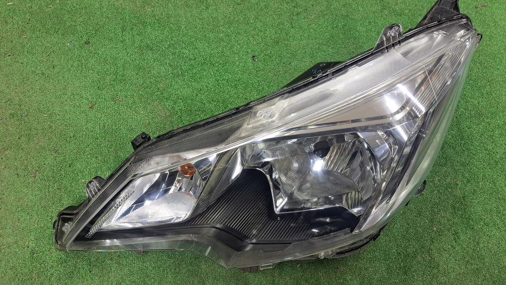 Frontscheinwerfer Mitsubishi Space Star Links Scheinwerfer Headlight