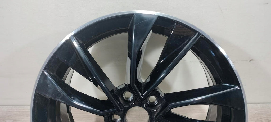 1x Alufelge 17 Zoll 6.5" 5x100 40ET 658601025 Skoda Scala Kamiq Rim Wheel FEL1684420115rk