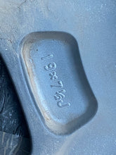 Load image into Gallery viewer, 1x Alufelge 19 Zoll 7.5" 5x114.3 40ET Toyota I Rim Wheel FEL4756176361gu